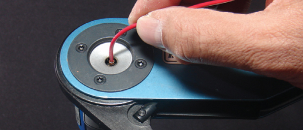 Amphenol Luminus Contact Crimping Step 3